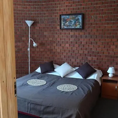 Homestay Fenyves Szallo